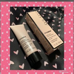 ‼️SOLD‼️ NWT💗 MARY KAY-Matte Liquid Foundation